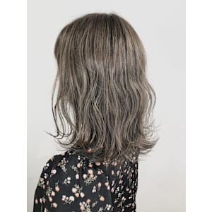 【SOURCE】グレージュ