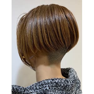 刈り上げマッシュ