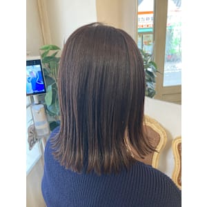 伸ばしかけも可愛いお手入れ簡単外ハネボブミディ世田谷美容室 - CHAINON【シェノン】掲載中
