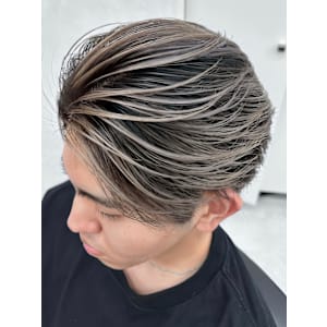 大人っぽいシルバーバレイヤージュ