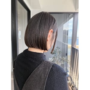切りっぱなしボブ