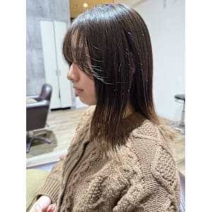 毛先が可愛いグラデーションカラー