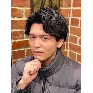 ナチュラルセンターパート - ヒロ銀座 バーバーショップ 札幌本店【HIRO GINZA BARBER SHOP】【ヒロギンザ バーバーショップ サッポロホンテン】掲載中