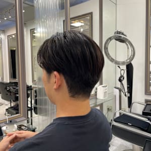 骨格修正カットで美シルエットに！