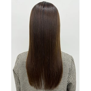 髪質改善　サラサラストレートロング　グレージュカラー