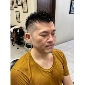 【40代 男性】ロンドンスパイキーモヒカン（大宮/バーバー）