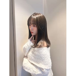 艶感オリーブグレージュ