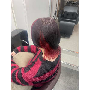 ポイントカラー/ウルフカット/レッドカラー