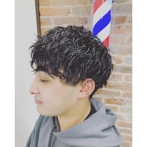 ツイスパショートマッシュ