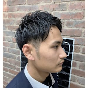 アップバングショート