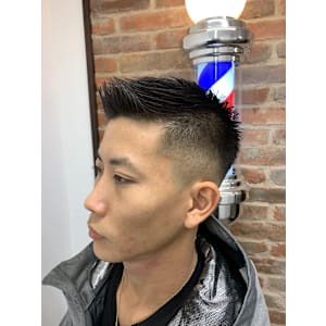 アップバングショート