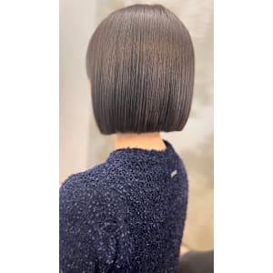 きりっぱなしボブ×ダークグレージュ