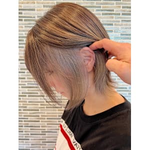 黒髪 ボブルフ ネビージュ 小顔 ワンレン 北越谷 髪質改善