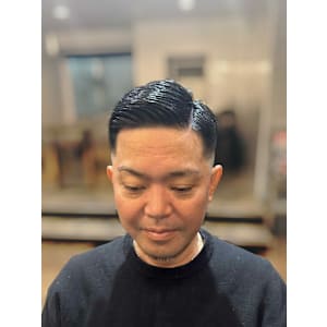 サイドパートx スキンフェード