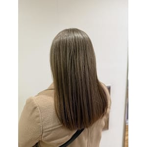 シルバーベージュ