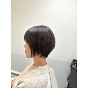 枚方ショートボブ○山地