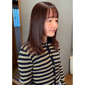 ミディアムレイヤー×ピンクブラウン