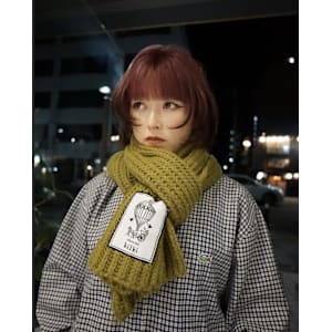 ピンクのルーツカラー