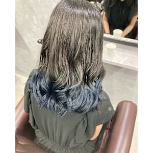 グラデーションカラーブルー - GLADGE池袋/ダブルカラー/ブリーチ【グラッジイケブクロダブルカラーブリーチ】掲載中
