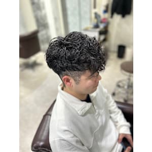 スペインカール - GLADGE池袋/ダブルカラー/ブリーチ【グラッジイケブクロダブルカラーブリーチ】掲載中