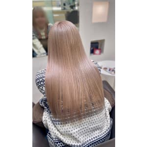 ホワイトベージュ