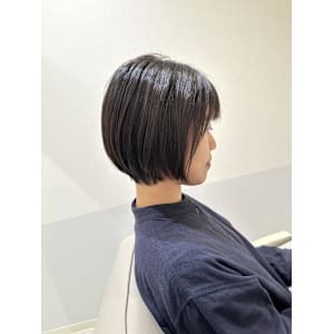枚方大人ショートボブ○山地