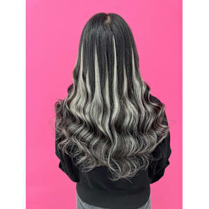 黒髪にオススメ！シルバーハイライト！