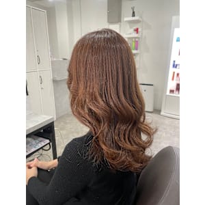 ナチュラルベージュ