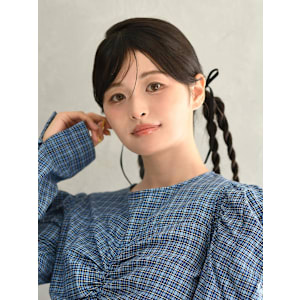 韓国風三つ編みアレンジ