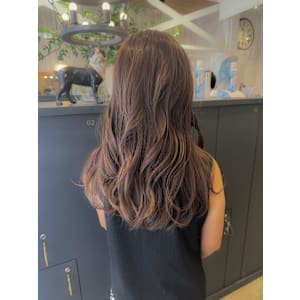 グレージュブラウン/透明感カラー/レイヤーカット/越谷　