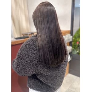 グレージュカラー　透明感カラー　髪質改善トリートメント　艶髪