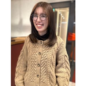 レイヤーカット　顔周りカット　30代40代　ブラウンベージュ