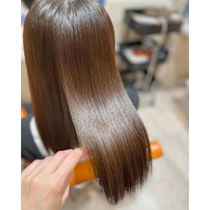 髪質改善ストレート