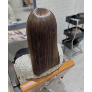 冬の無彩色カラー