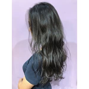 ローレイヤーで作るグレージュ系カラー