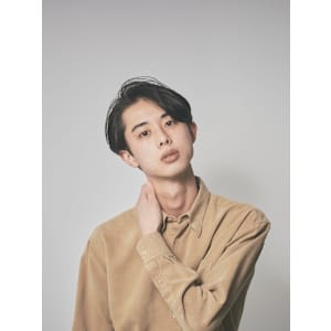 好感度UP！爽やか大人メンズかき上げのセンターパート