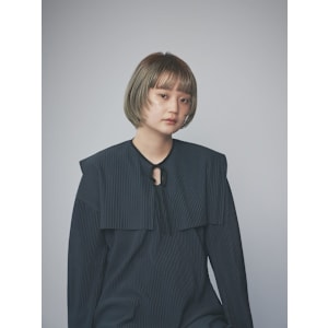 アースカラーマッシュボブ