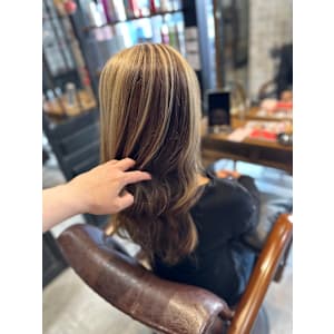 ベージュアンブレラカラーロング