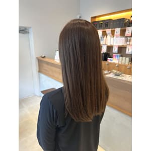 マロンブラウン