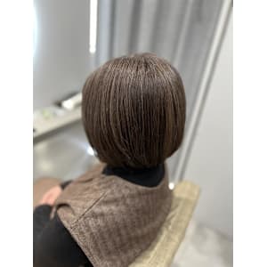 グレージュカラーで白髪ぼかし