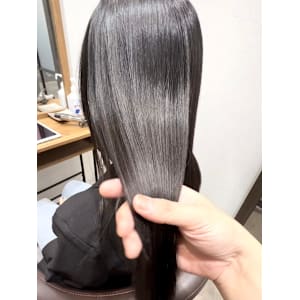 ARiA east by ECLART 池袋東口店×ロング