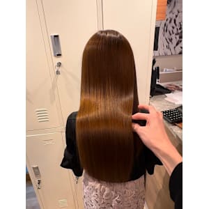 ARiA east by ECLART 池袋東口店×ロング