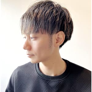 メンズツーブロック軽めマッシュ