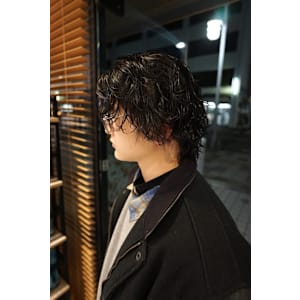 スパイラルパーマ/縦落ちパーマ／メンズパーマ／平塚美容室