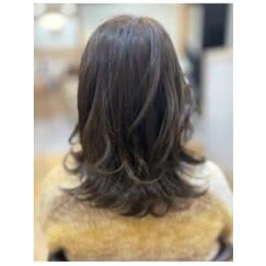 ミディアムヘア！エアリーカール！［川越駅」