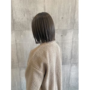 ストレートBob《ARCH CHIAKI》