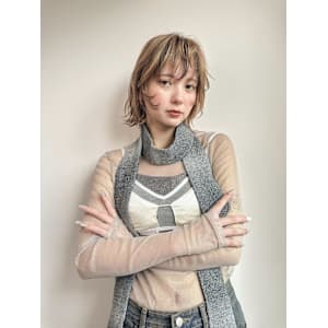 ベージュブラウンデザインカラー