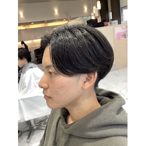 メンズセンターパート