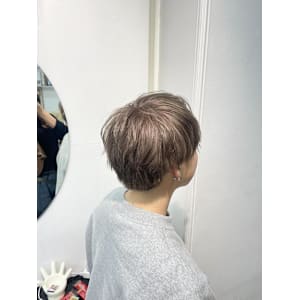 ハイトーン/ミルクティーベージュ/ベージュカラー