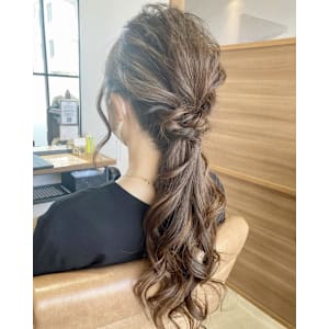 ヘアアレンジ